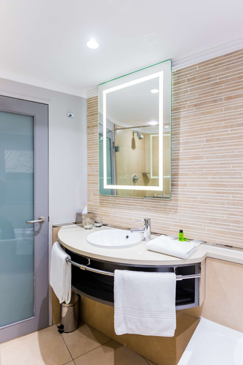 Bathroom 4, Garden Court Hatfield, City of Tshwane