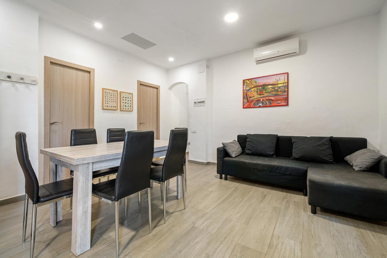 Others 3, Mas Guineu, Tarragona