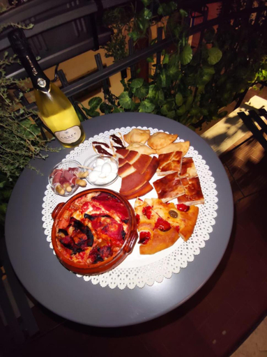 Food & Drinks 5, B&B Antiche Mura, Bari