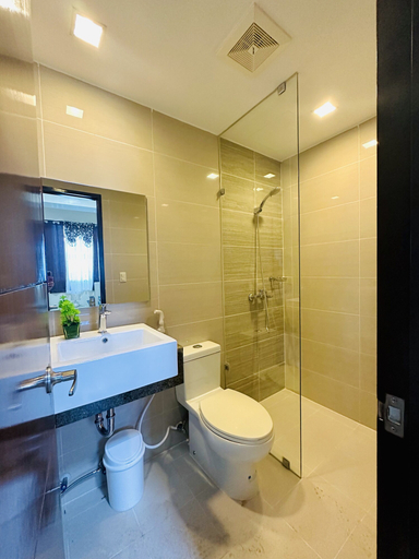 Bathroom 5, Mactan Newtown Condo Hotel Unit, Lapu-Lapu City