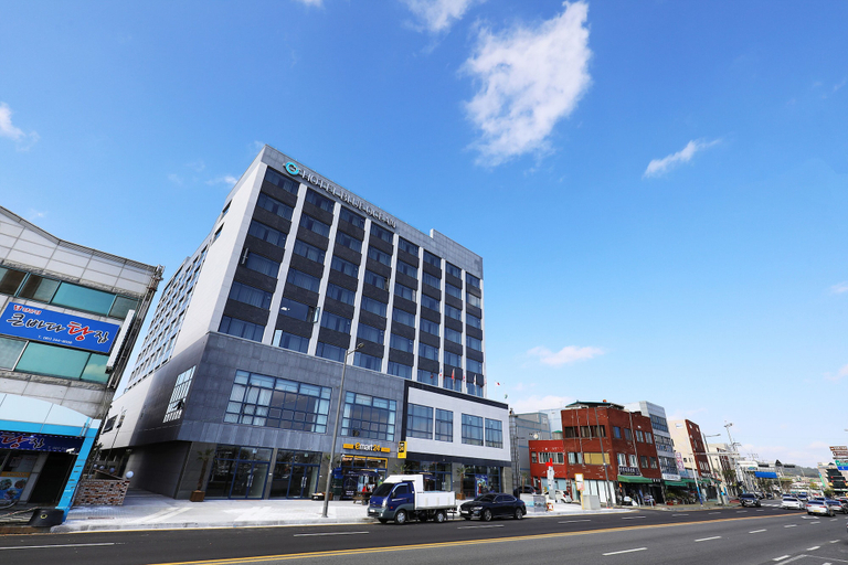 Exterior & Views 2, Mokpo Ocean Hotel, Muan