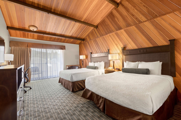 Bedroom 4, Best Western Plus Tree House, Siskiyou