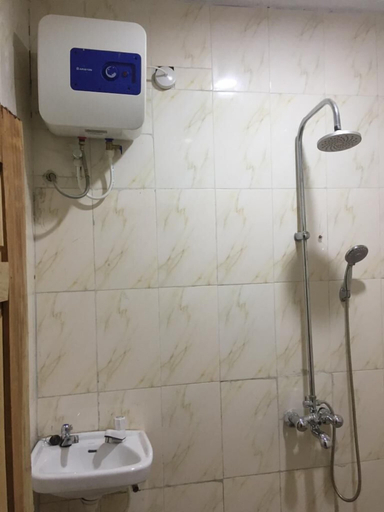 Bathroom, Lorrybee Plaza hotel , AdoOdo/Ota