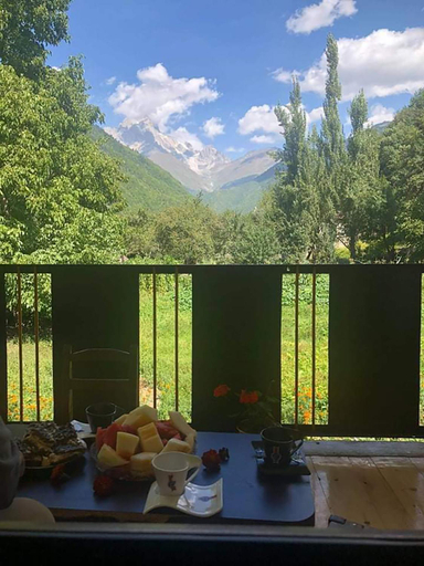 Others 3, Guest house-Lile, Mestia