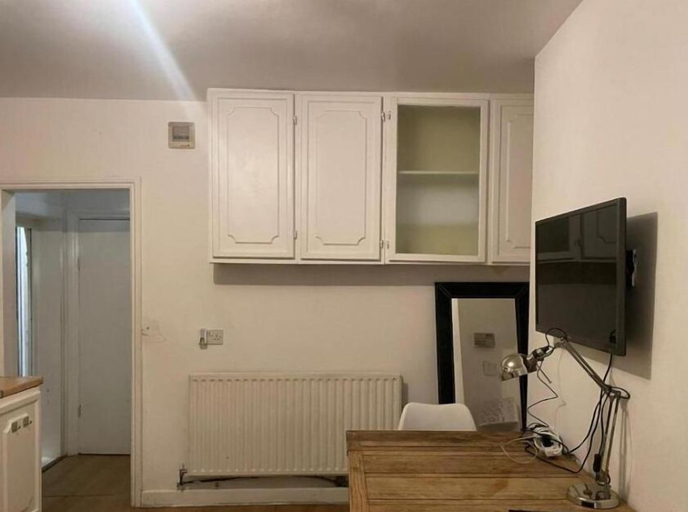 Others 5, Great Value Bedroom FERN 2, London
