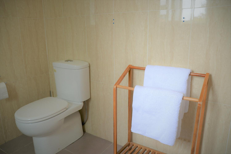 Bathroom 2