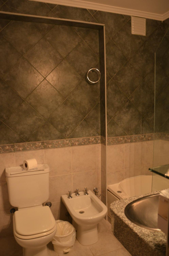 Bathroom 3, Hotel Arenas, Pinamar