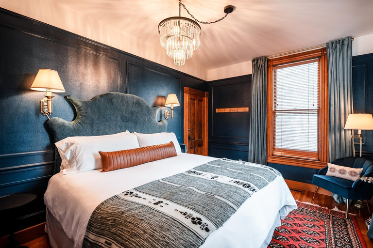 Others 2, The Matriarch Suites- Downtown Ashland, OR, Jackson