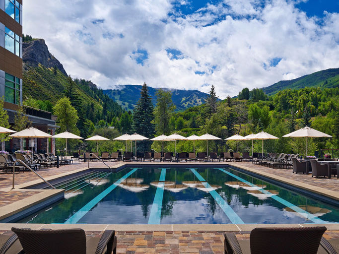 Sport & Beauty 5, Riverfront Lodge, Eagle