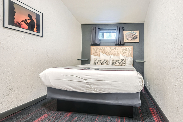 Bedroom 14