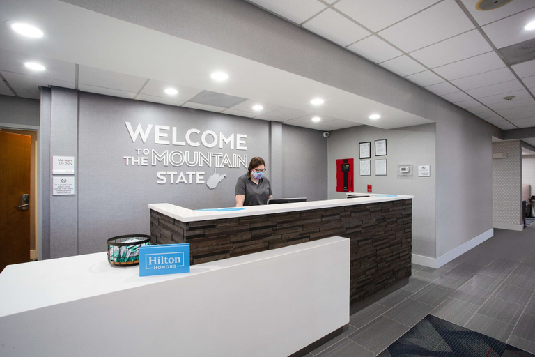 Others 5, Hampton Inn Elkins, Randolph