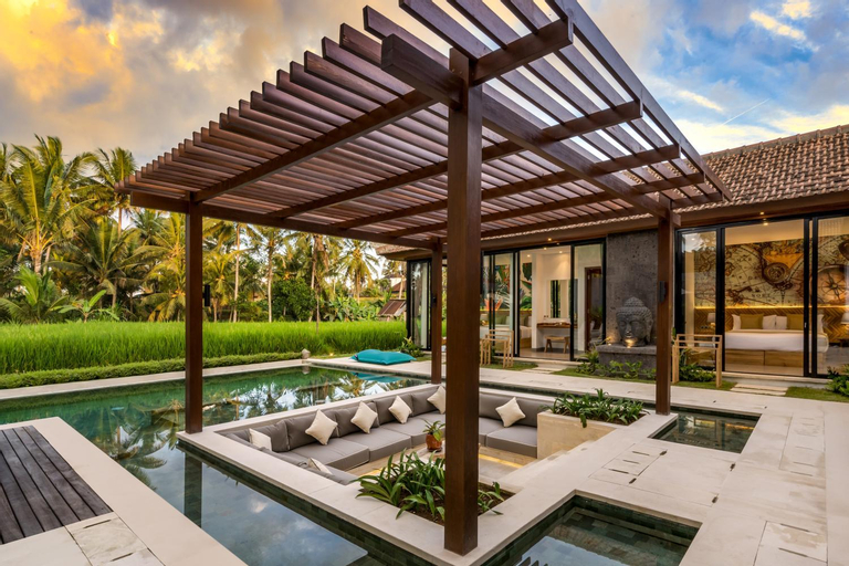 Swimming Pool 5