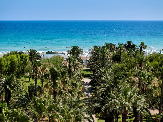 Others 3, GRANSERENA HOTEL, Brindisi