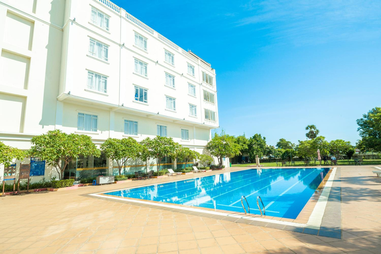 Sport & Beauty 2, Pursat Riverside Hotel & Spa, Sampov Meas