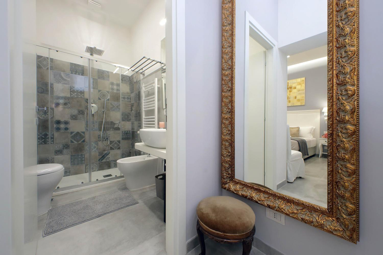 Bathroom 5, Roman Holiday Suites, Rome