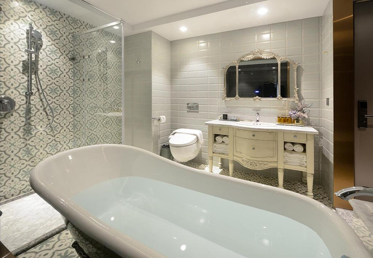 Bathroom 5, Grasse Grace Manor, Miaoli