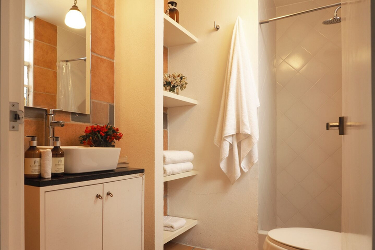 Bathroom 2, Comfort Mérida By The Local Way, Mexico City