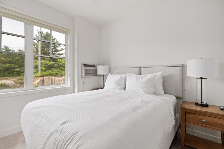 Bedroom 3, Touchstone Resort, Muskoka