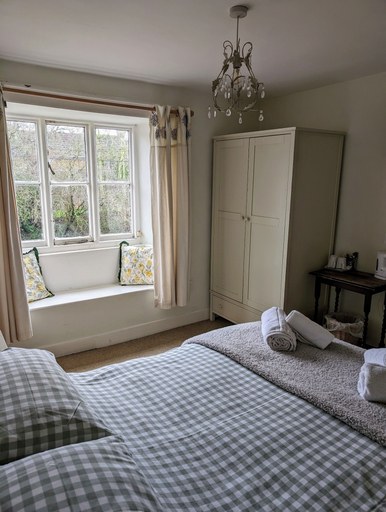 Bedroom 2, Bartholomew Arms, Northamptonshire