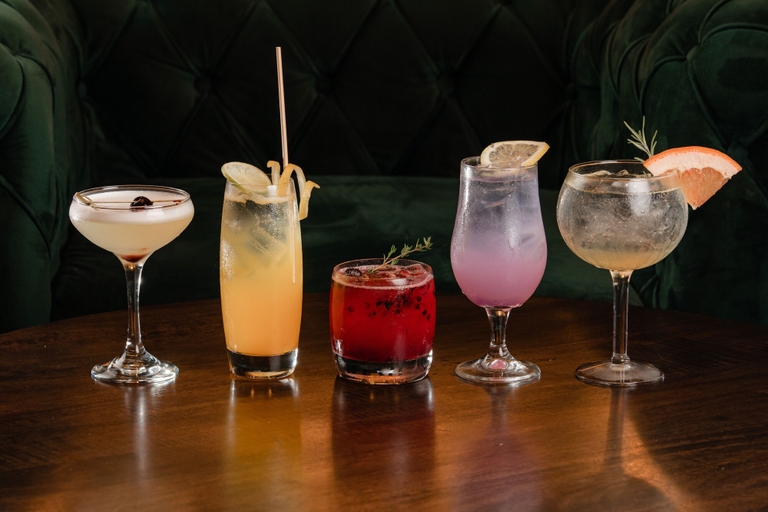 Food & Drinks 5, Hotel Leo, Whatcom