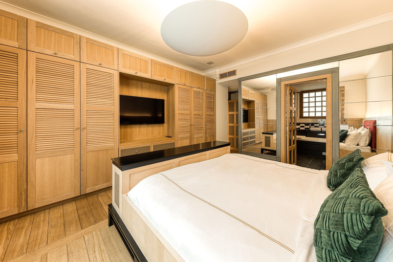 Bedroom 2, City Luxury 3BR Prime Location, Bruxelles