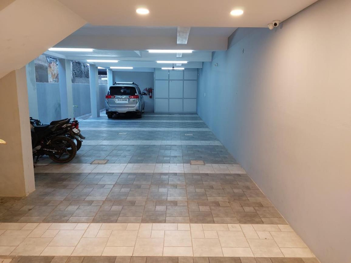 Others 5, Veeras Residency, Puducherry