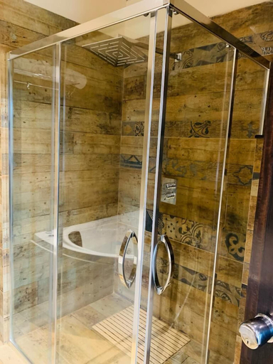 Bathroom 5, Hotel The Grand Kaushalya, Hoshangabad