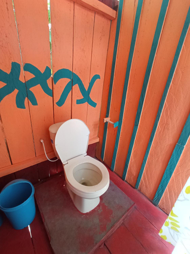 Bathroom 3, Hostal Buho Amazonas tours, Leticia