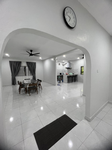 Others 5, HOMESTAY WADIHANA, Yan