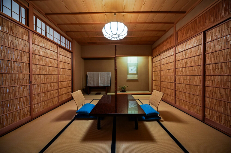 Meeting Room 7