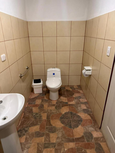 Bathroom 4, Riverside Lodge, Sarapiquí