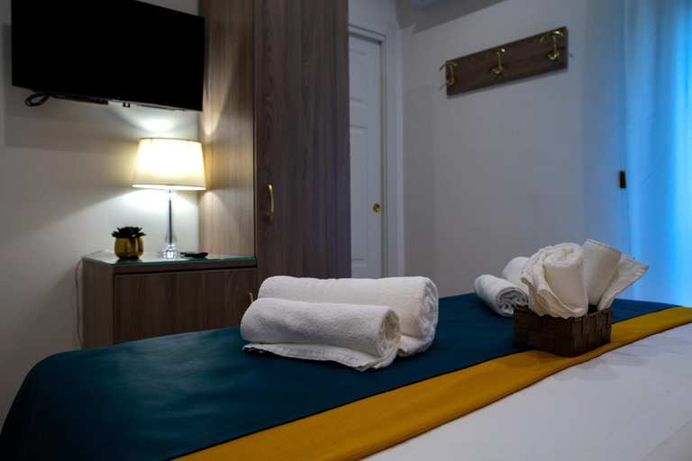 Bedroom 4, OPERAPRIMASUITE, Messina