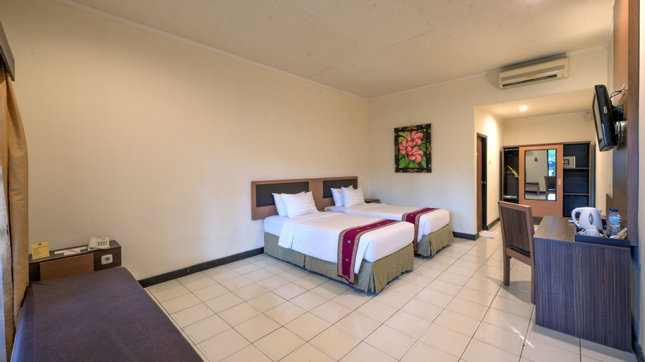 Bedroom 12