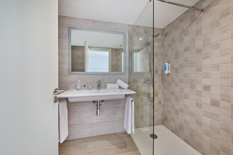 Bathroom 5, Calanova Sports Residence, Baleares