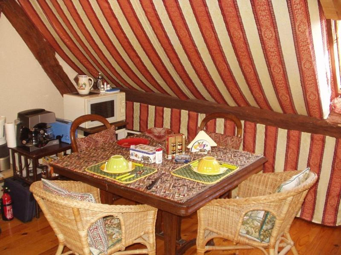 Others 2, Chambre d'Hotes de La Galaisiere, Orne