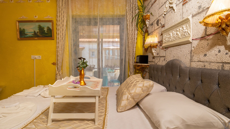 Bedroom 2, Lamur Otel, Çeşme