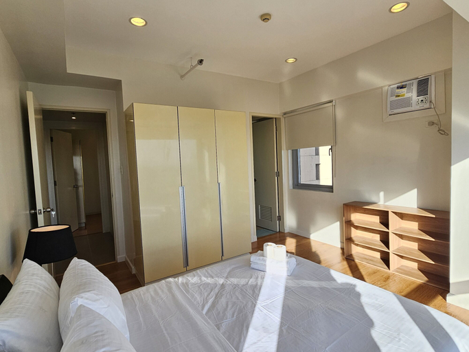 Bedroom 2, The Infinity, Taguig