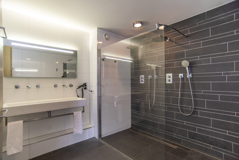 Bathroom 3, Najade Resort, Wijdemeren