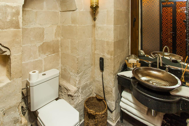 Bathroom 5, Mardius Tarihi Konak, Kızıltepe
