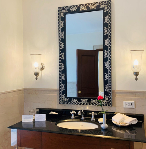Bathroom 5, Maidens Hotel, Delhi, Delhi