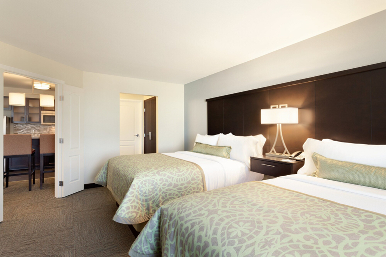 Bedroom 2, Staybridge Suites MIDLAND, Midland