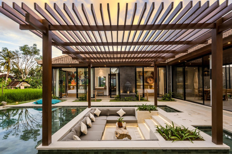 Swimming Pool 10