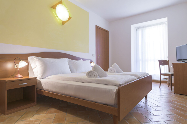 Bedroom 3, Hotel Antico Monastero, Brescia
