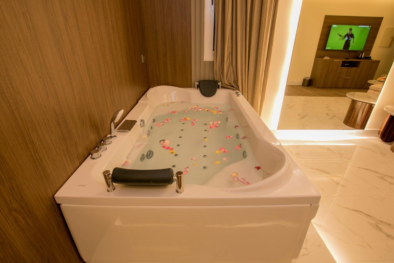 Bathroom 5, Luxury Night Al Munsiyah, Riyadh