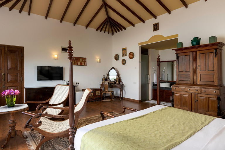 Bedroom, The Albatross, Kandy, Medadumbara