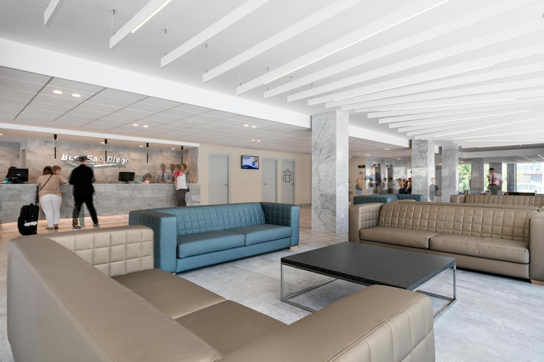 Public Area 2, Best San Diego, Tarragona