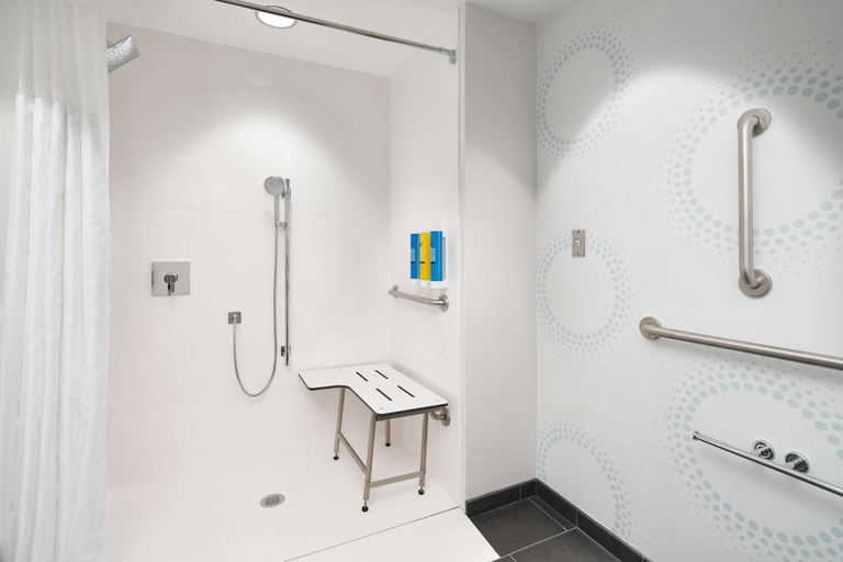 Bathroom 4, Tru By Hilton Ft. Lauderdale Airport, Broward