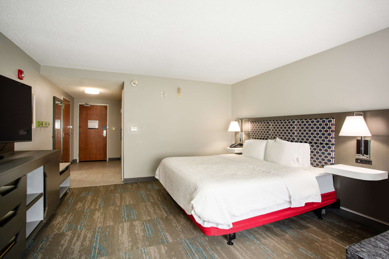 Bedroom 3, Hampton Inn Elkins, Randolph