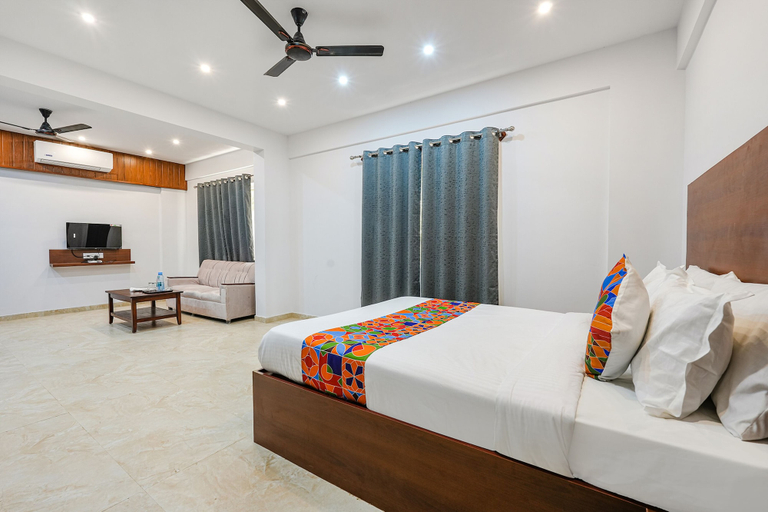 Bedroom 4, Fabhotel Tree Suites, Bangalore
