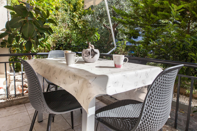 Others 5, Kallithea Comfort 3 Bd Family Apt, Attica